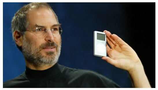 Jobs shows iPod