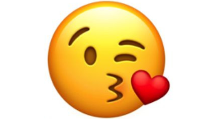 Kissing Emoji