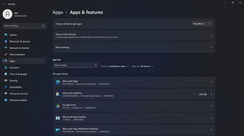 How to fix the screen flickering issue by uninstalling problematic apps